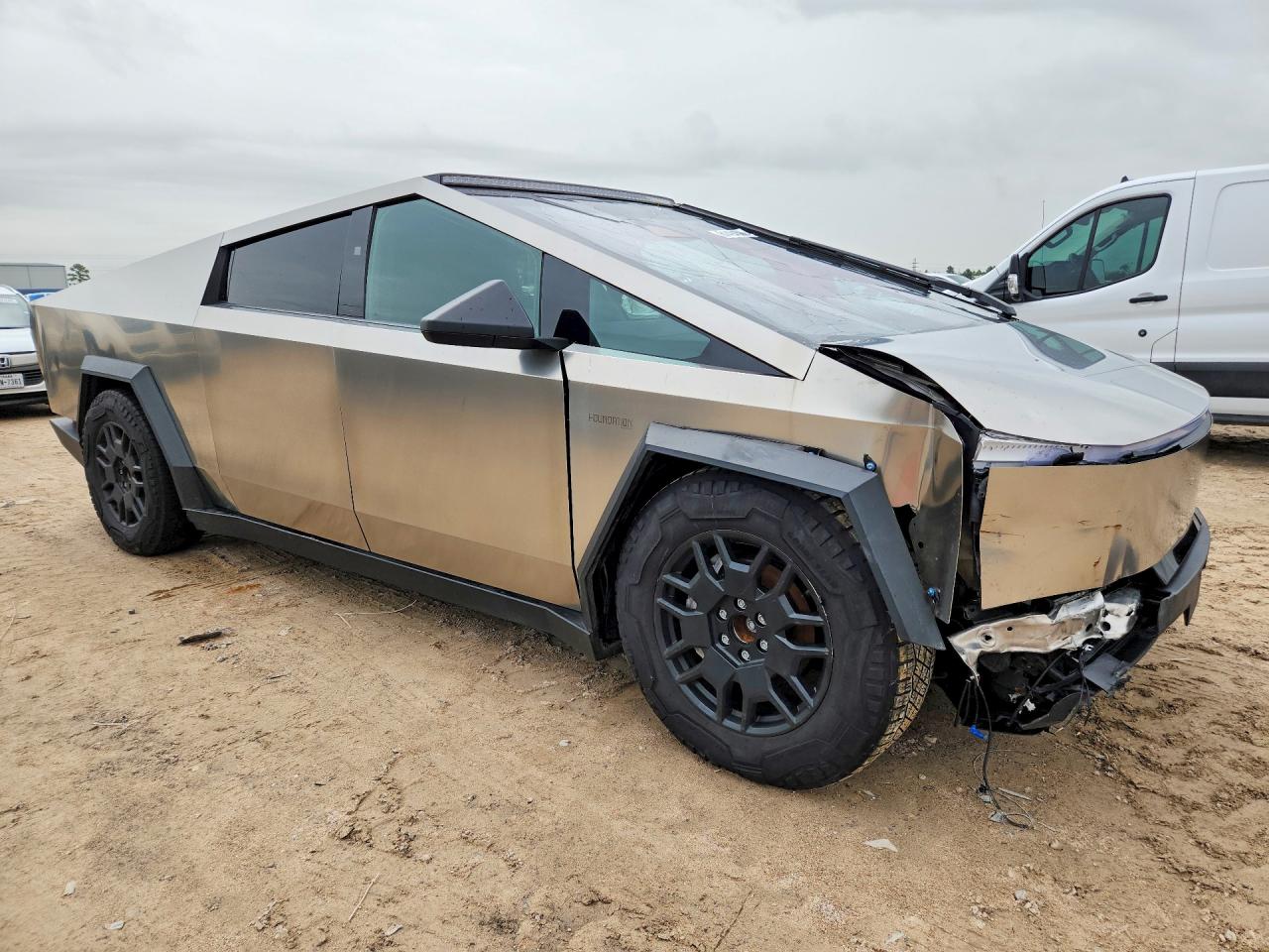 2024 TESLA CYBERTRUCK — снимка 4