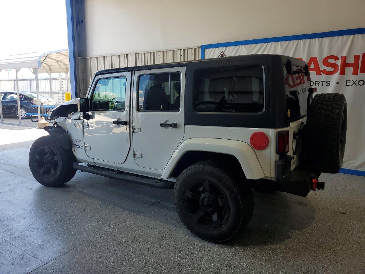 2016 JEEP WRANGLER UNLIMITED SAHARA — снимка 2