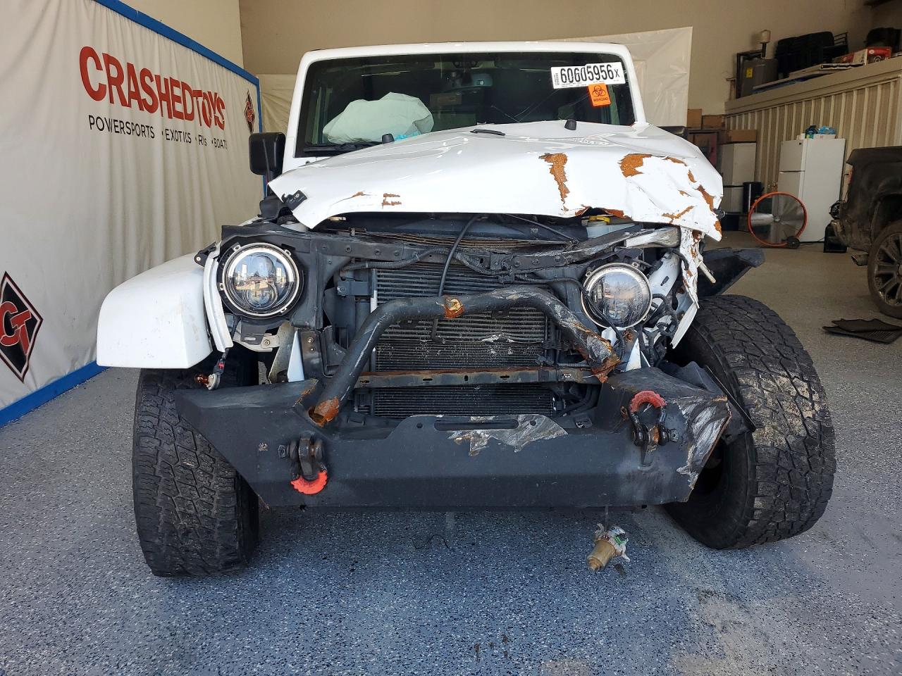 2016 JEEP WRANGLER UNLIMITED SAHARA — снимка 5