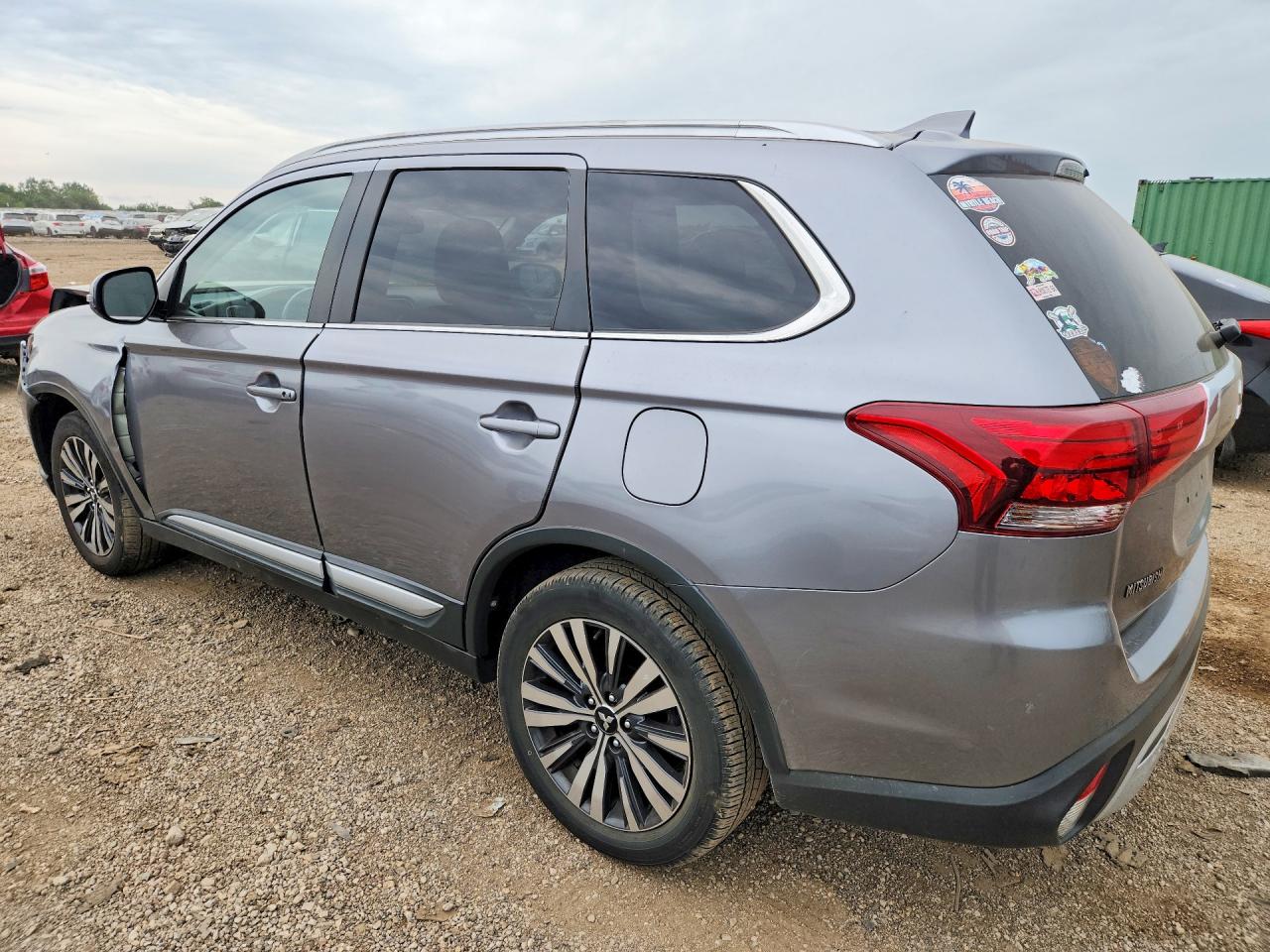 2019 MITSUBISHI OUTLANDER SE — снимка 2