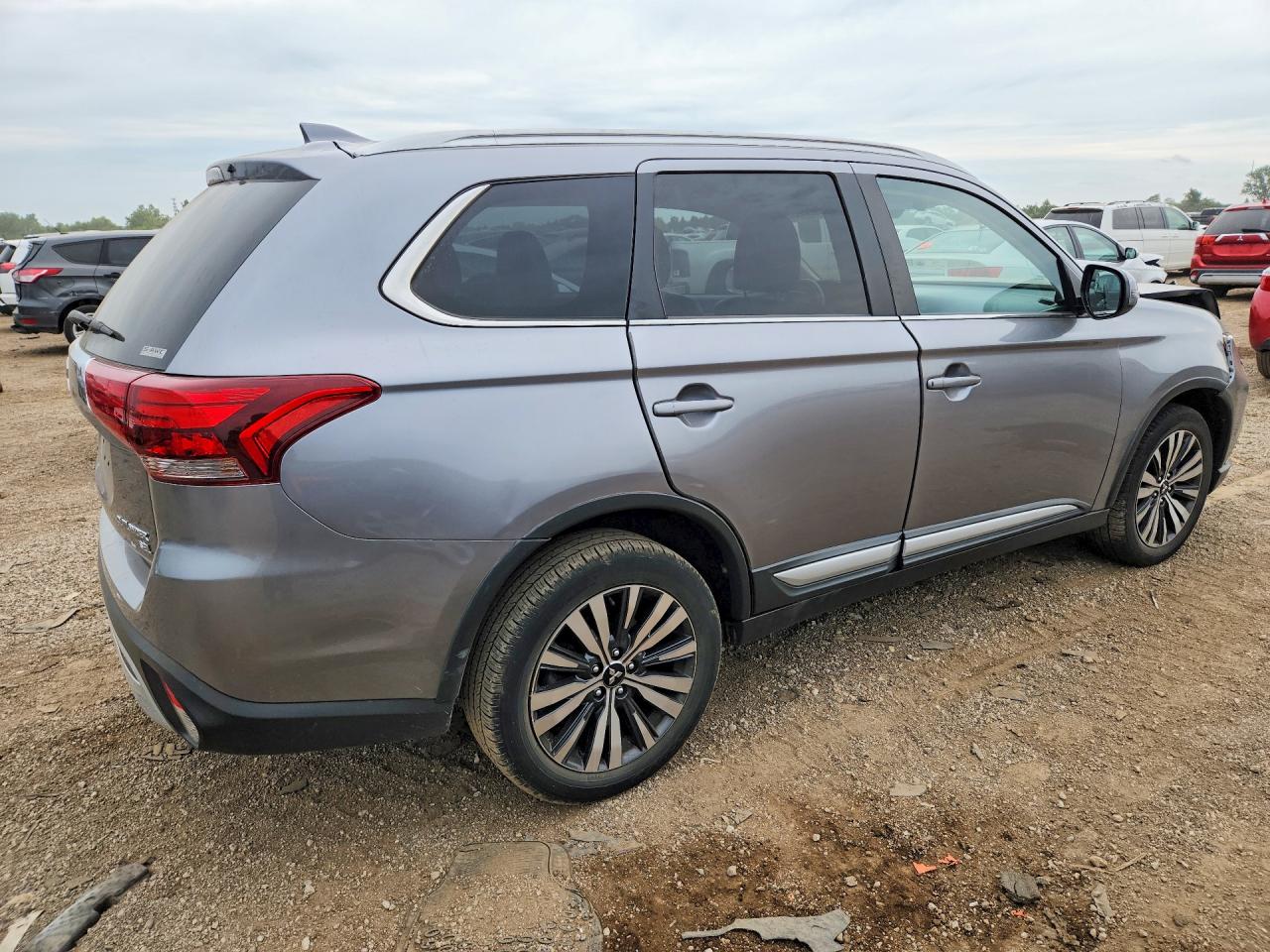 2019 MITSUBISHI OUTLANDER SE — снимка 3