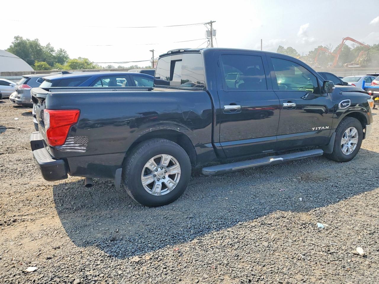 2017 NISSAN TITAN S — снимка 3