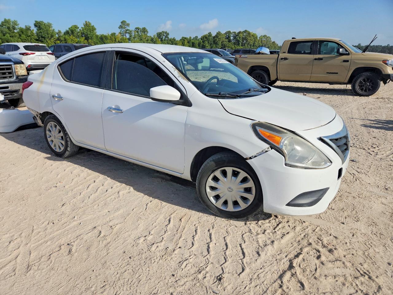 2017 NISSAN VERSA 1.6 SV — снимка 4