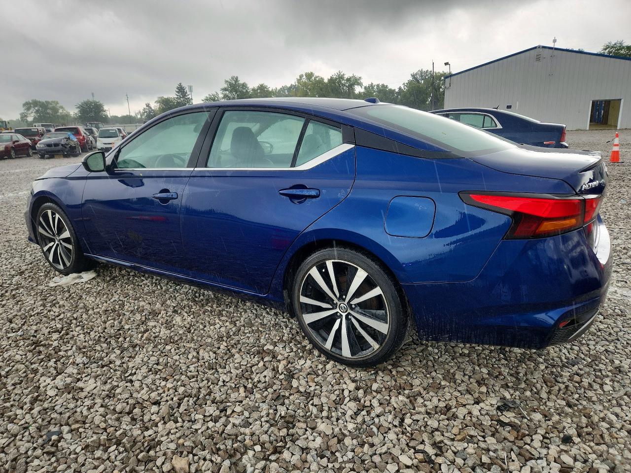 2019 NISSAN ALTIMA SR — снимка 2