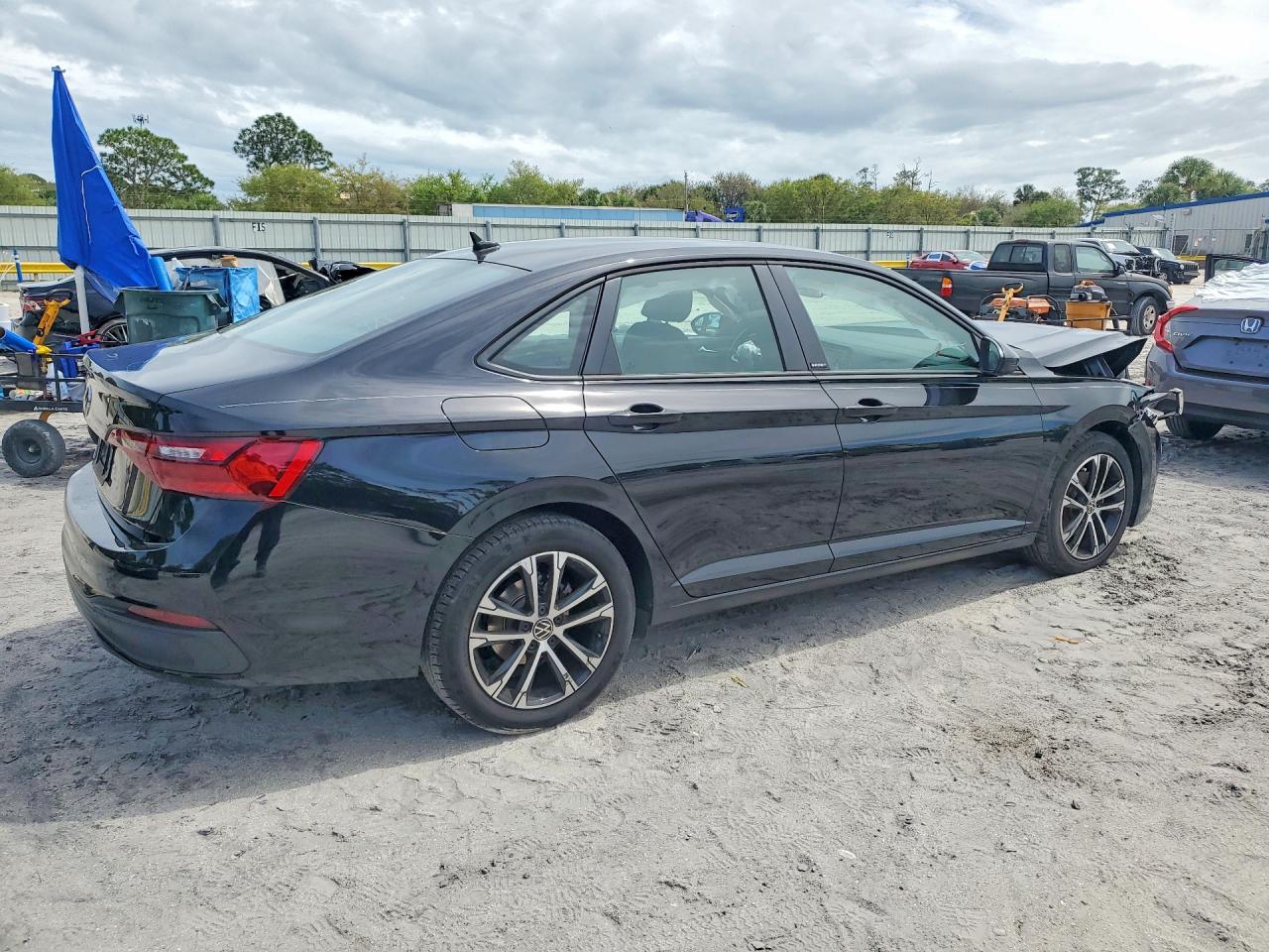 2024 VOLKSWAGEN JETTA SPORT — снимка 3