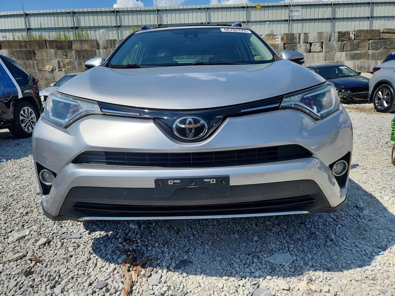 2018 TOYOTA RAV4 XLE — снимка 5