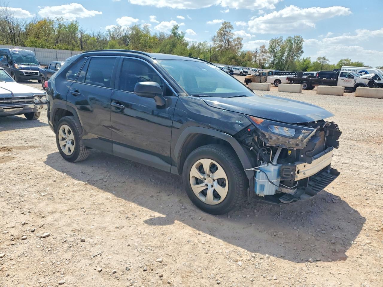 2021 TOYOTA RAV4 LE — снимка 4