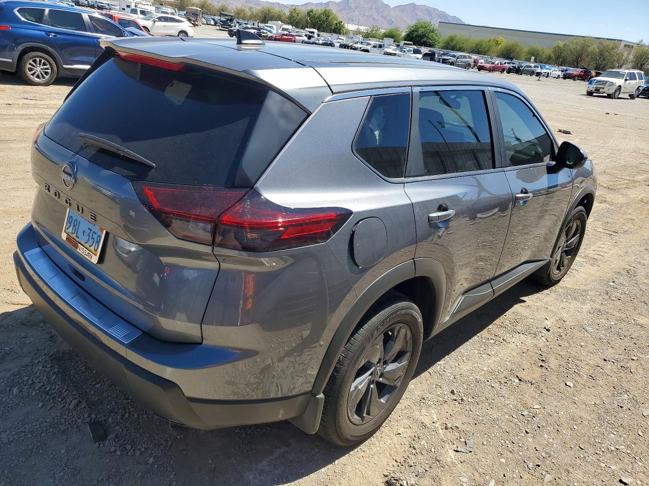 2026 NISSAN ROGUE SV — снимка 3
