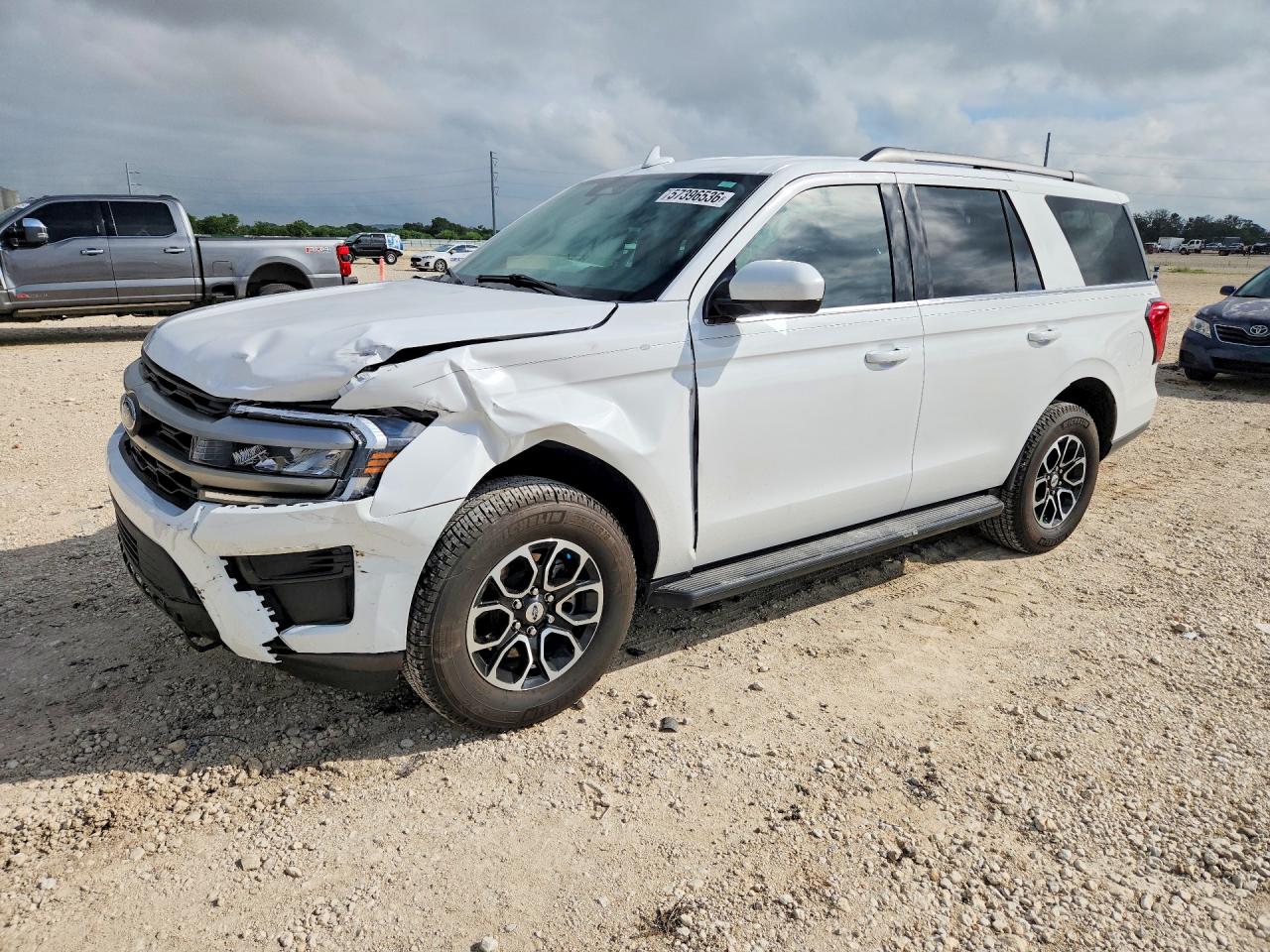 2024 FORD EXPEDITION XLT