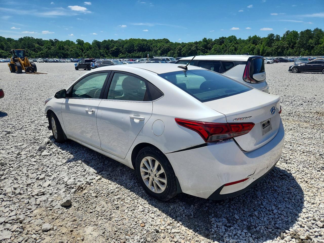 2022 HYUNDAI ACCENT SEL — снимка 2