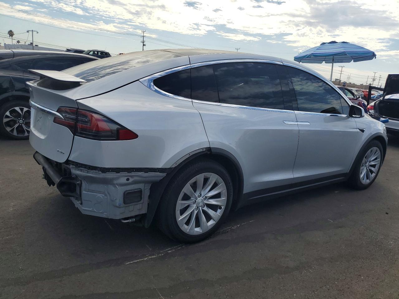 2018 TESLA MODEL X — снимка 3