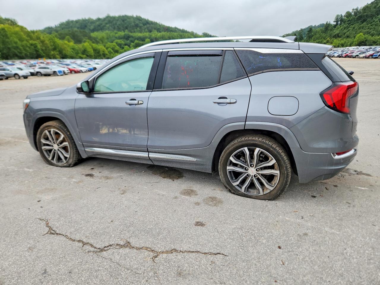 2020 GMC TERRAIN DENALI — снимка 2