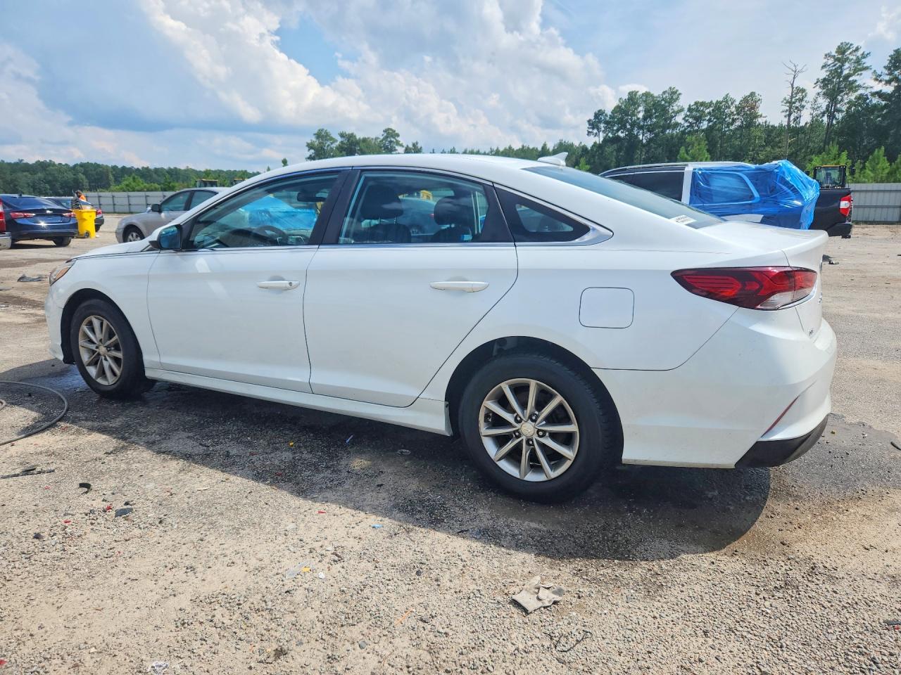 2019 HYUNDAI SONATA SE — снимка 2