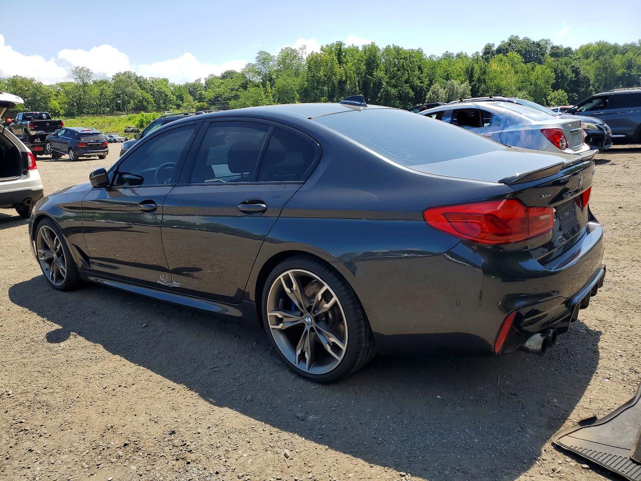 2019 BMW 540 XI — снимка 2