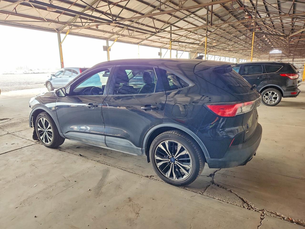 2021 FORD ESCAPE SE — снимка 2
