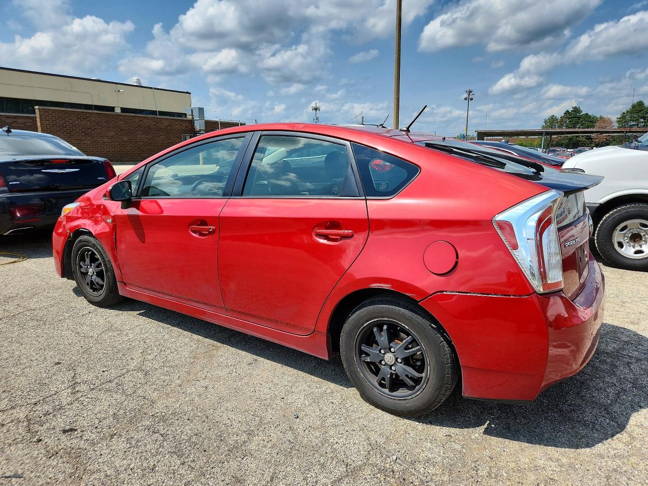 2015 TOYOTA PRIUS TWO — снимка 2
