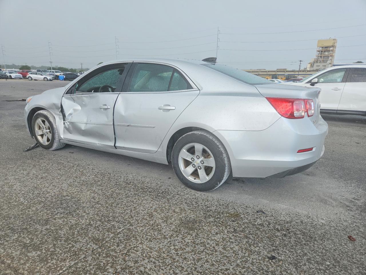 2015 CHEVROLET MALIBU LS — снимка 2