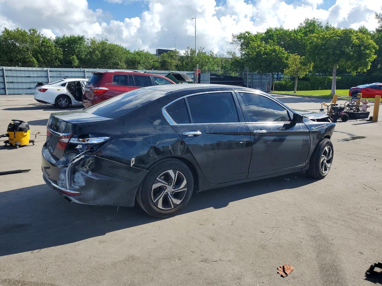 2017 HONDA ACCORD LX — снимка 3