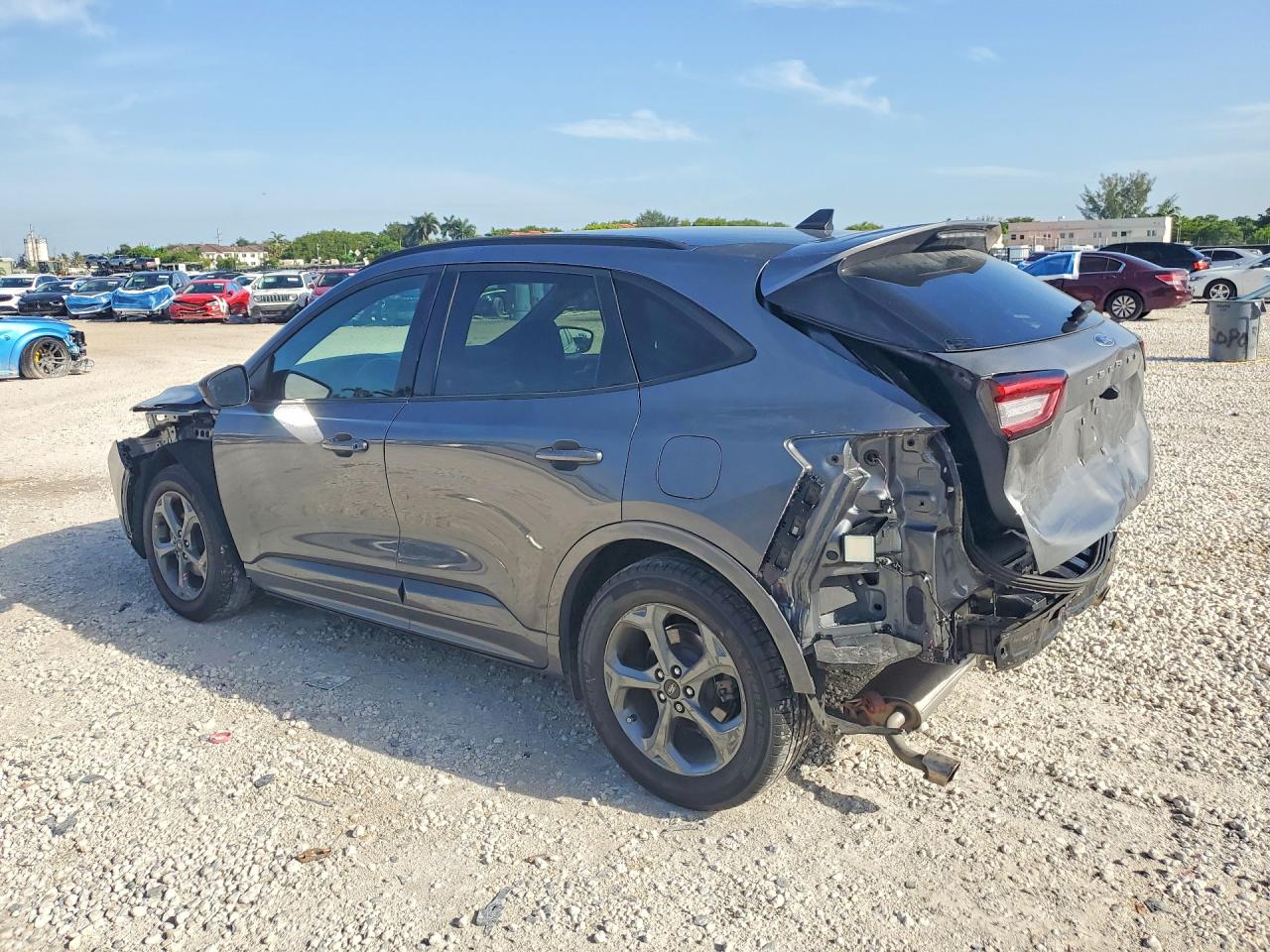 2023 FORD ESCAPE ST LINE — снимка 2
