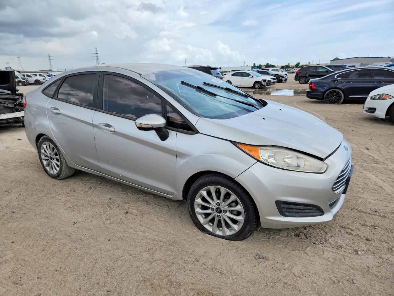 2015 FORD FIESTA SE — снимка 4