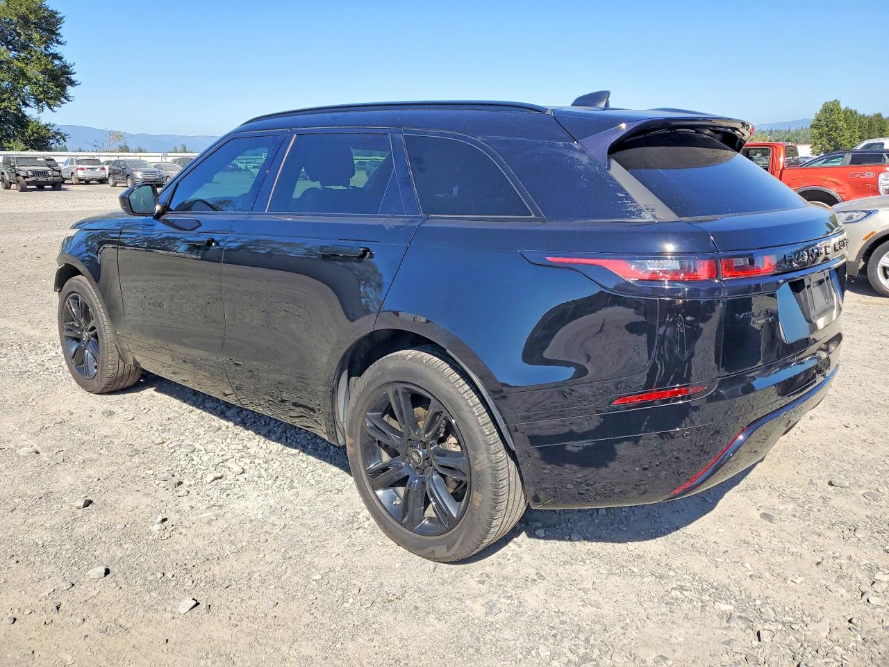2020 LAND ROVER RANGE ROVER VELAR R-DYNAMIC S — снимка 2
