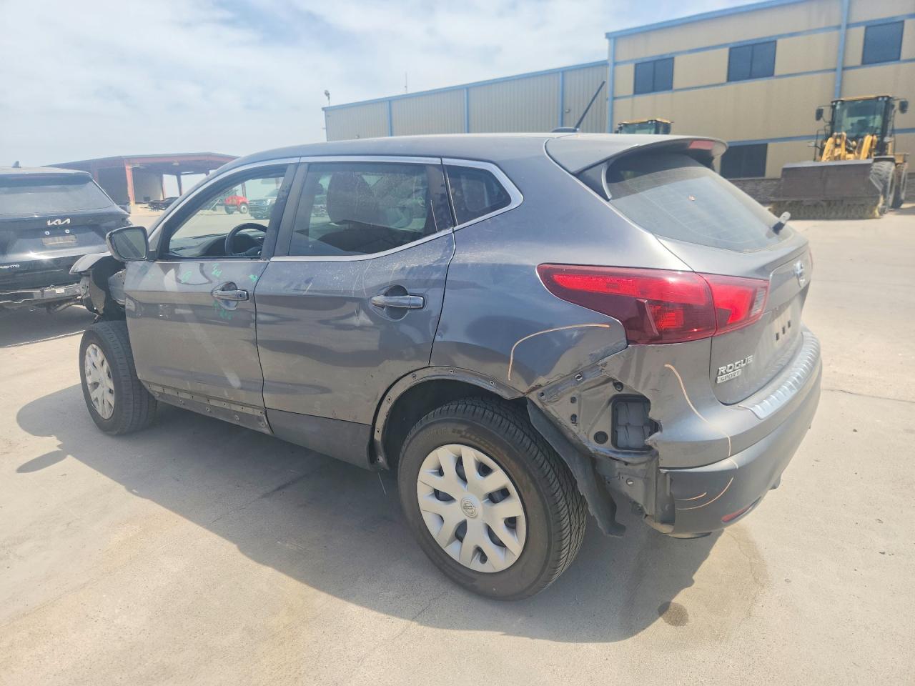 2018 NISSAN ROGUE SPORT S — снимка 2