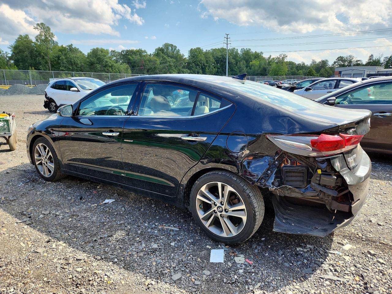 2017 HYUNDAI ELANTRA LIMITED — снимка 2