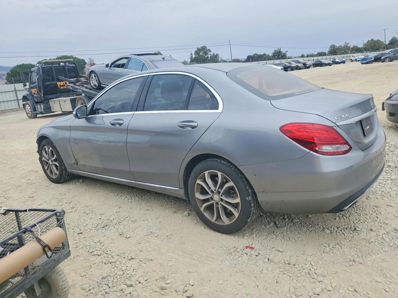 2015 MERCEDES-BENZ C 300 — снимка 2