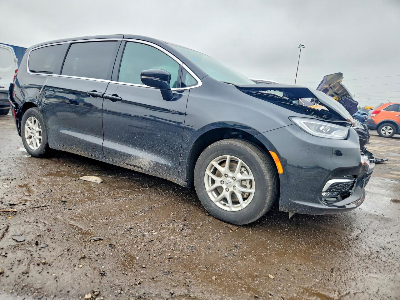 2026 CHRYSLER PACIFICA SELECT — снимка 4