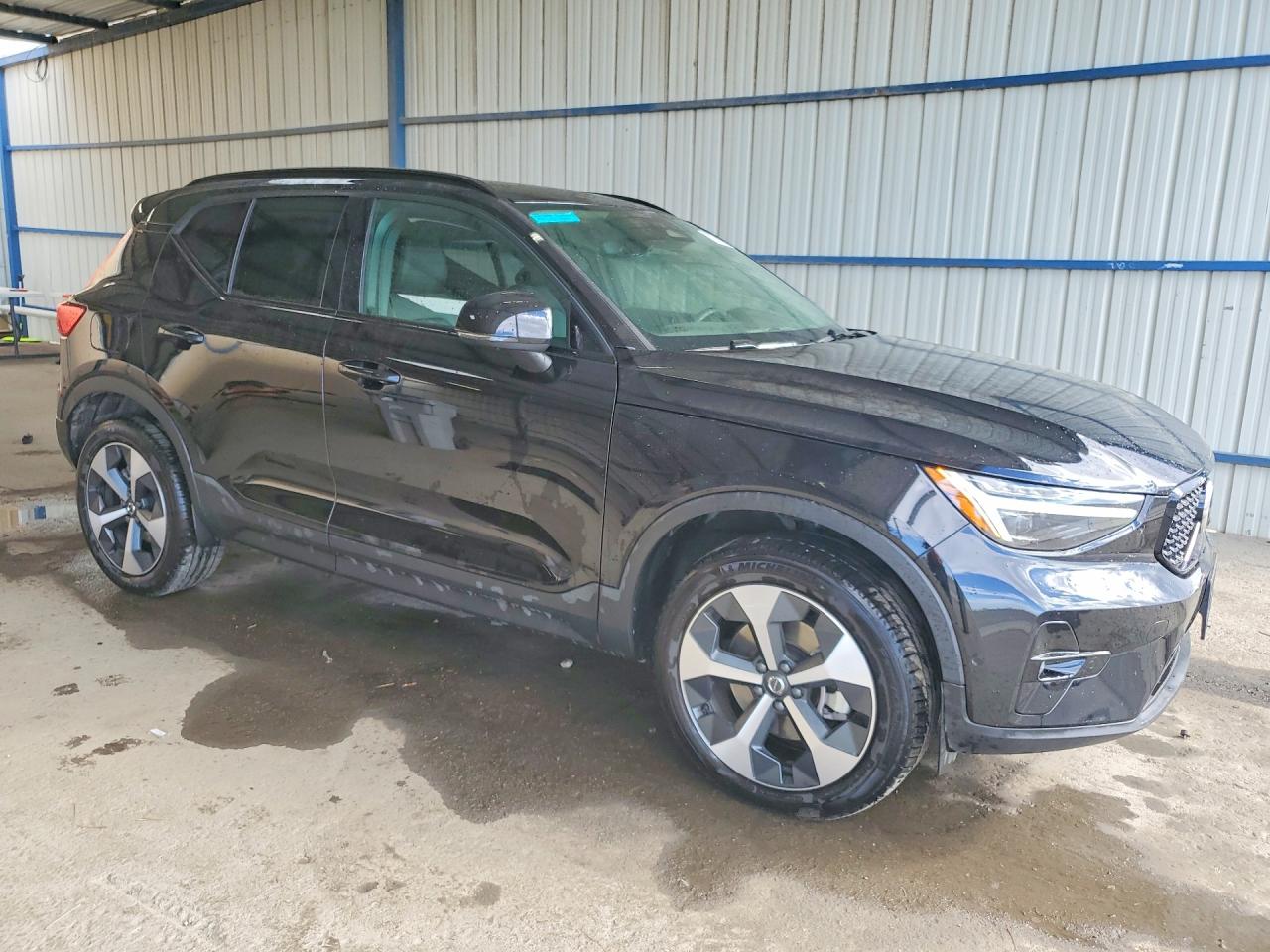 2026 VOLVO XC40 PLUS — снимка 4