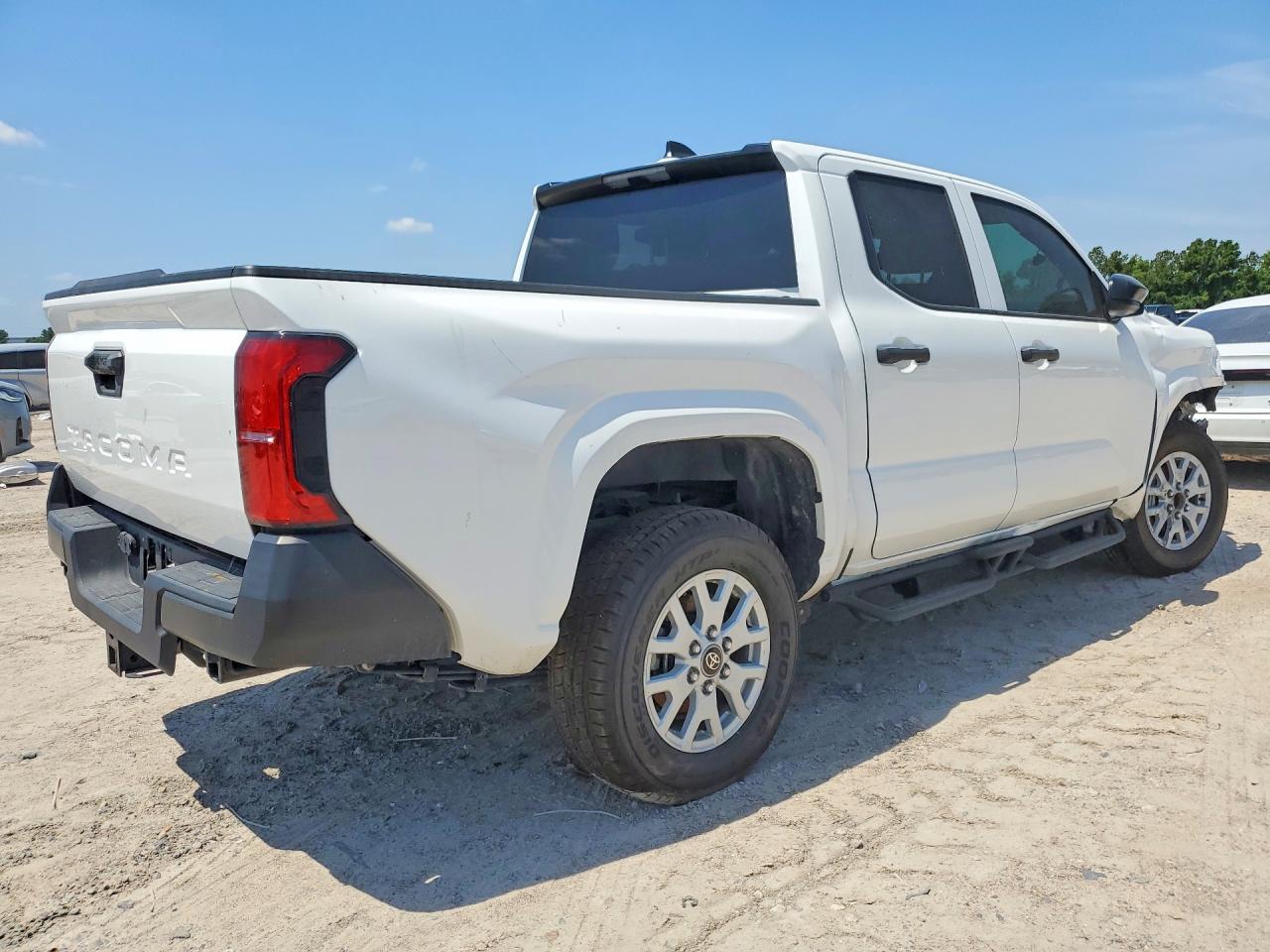 2025 TOYOTA TACOMA SR — снимка 3