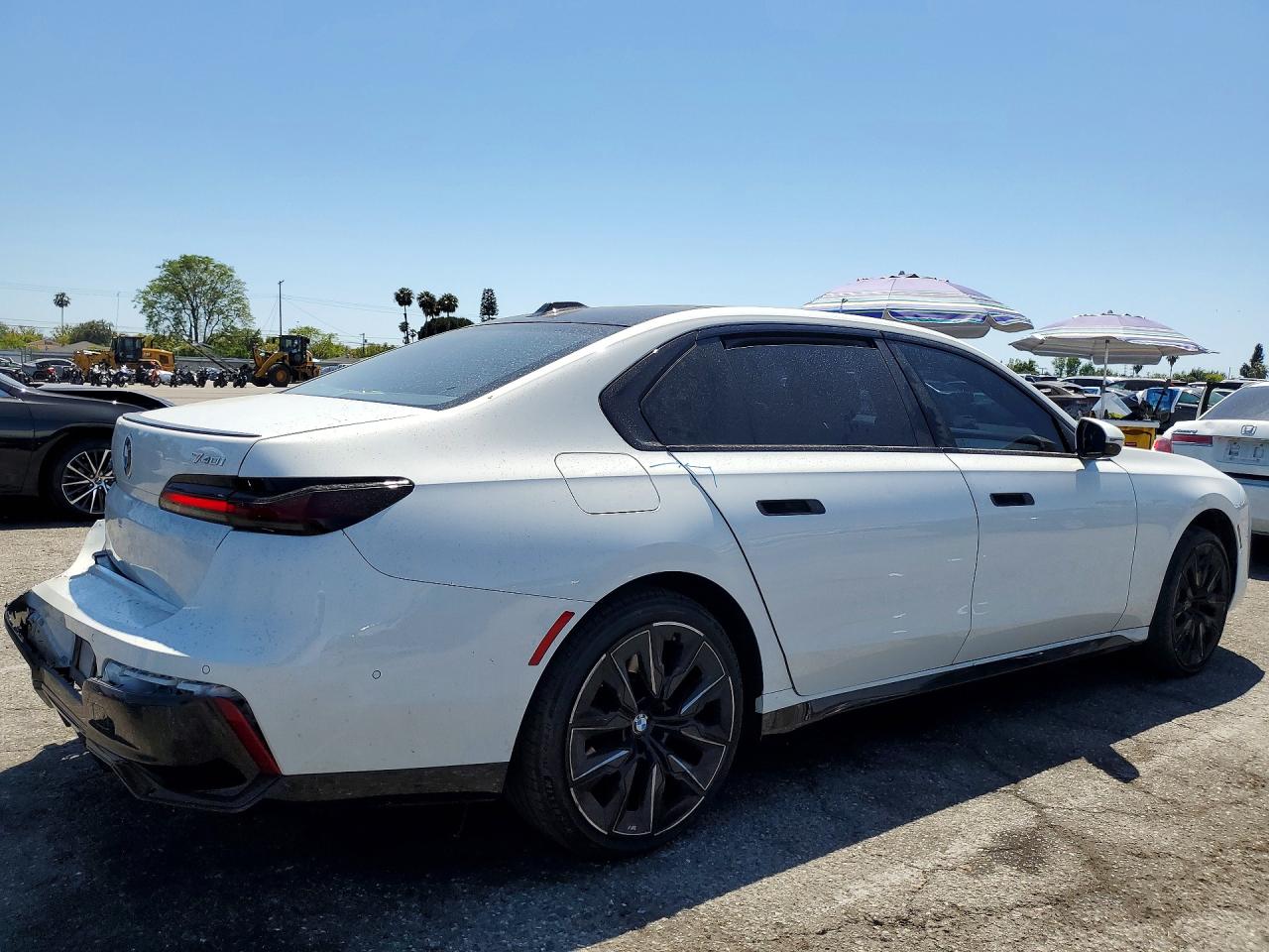 2023 BMW 740 I — снимка 3