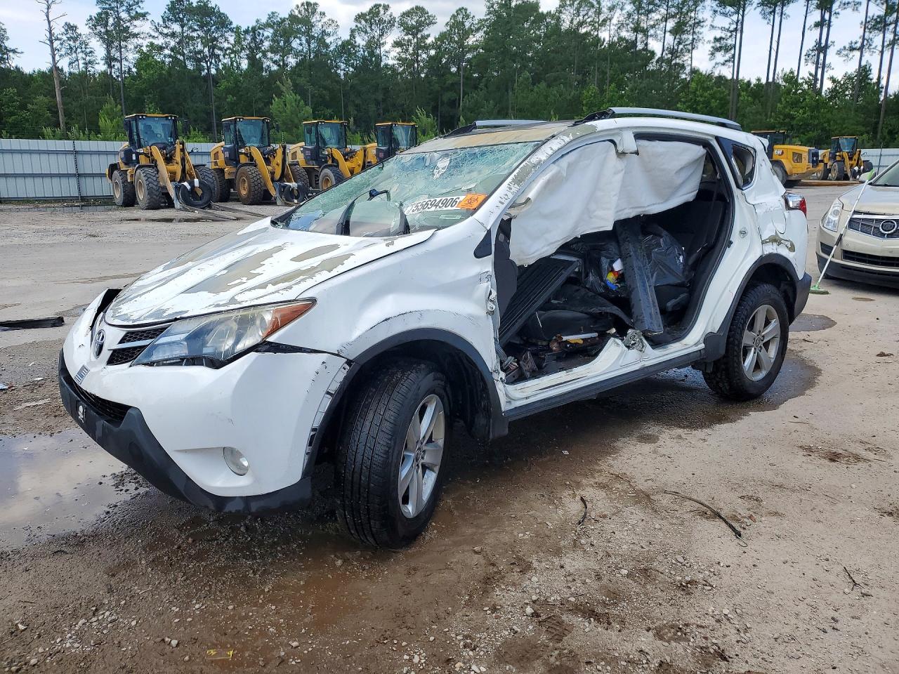 2015 TOYOTA RAV4 XLE
