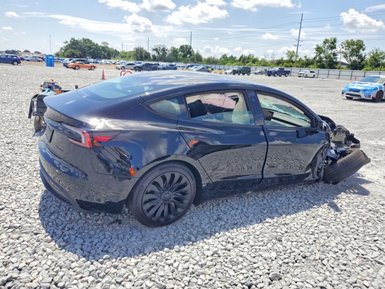 2026 TESLA MODEL 3 — снимка 3