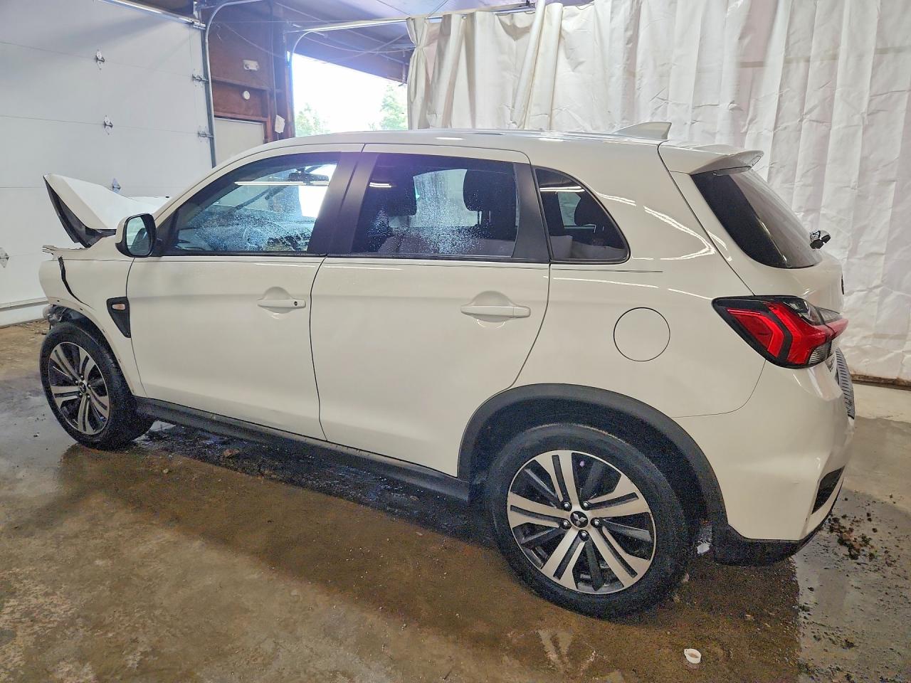 2020 MITSUBISHI OUTLANDER SPORT ES — снимка 2