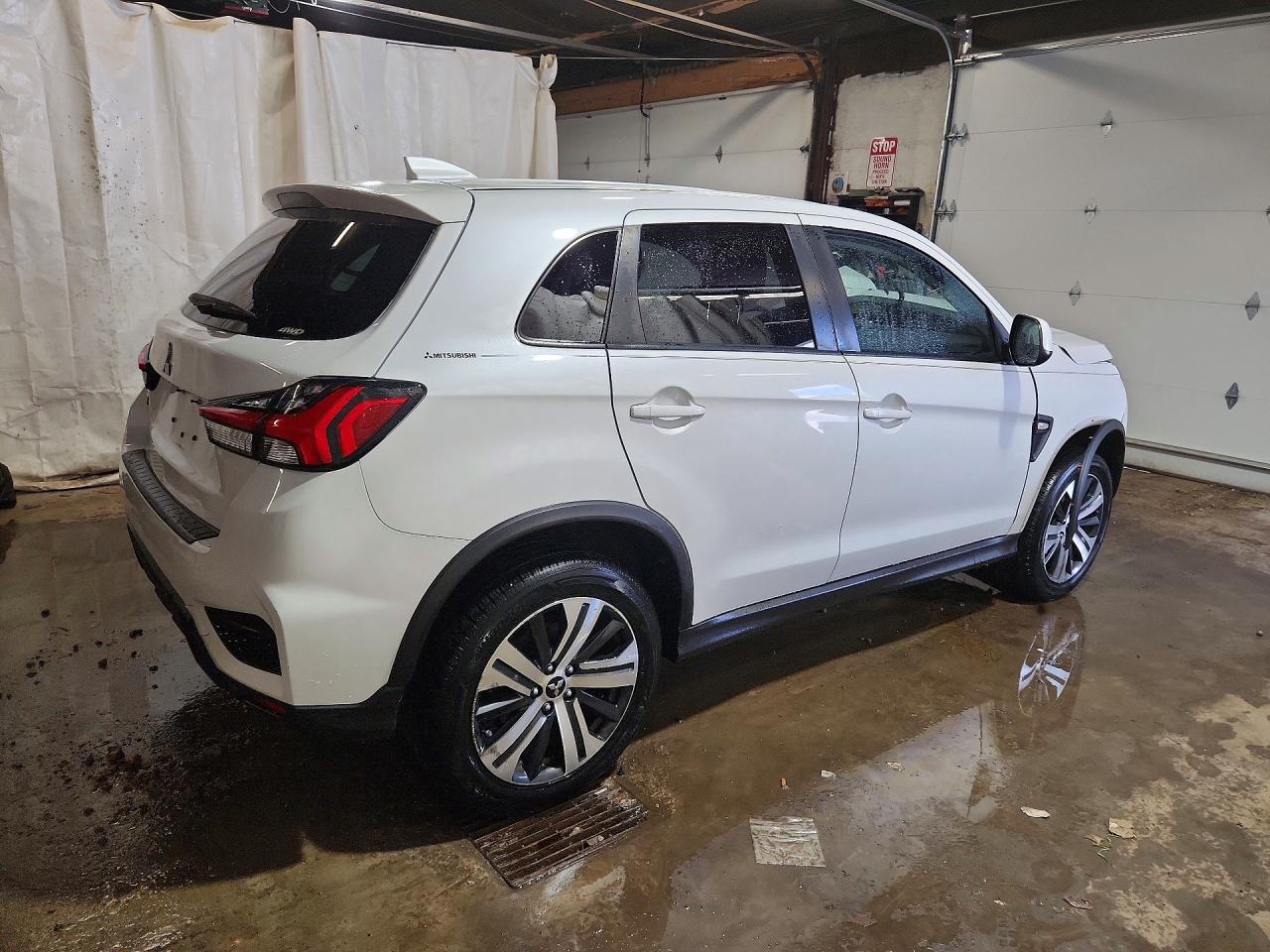 2020 MITSUBISHI OUTLANDER SPORT ES — снимка 3