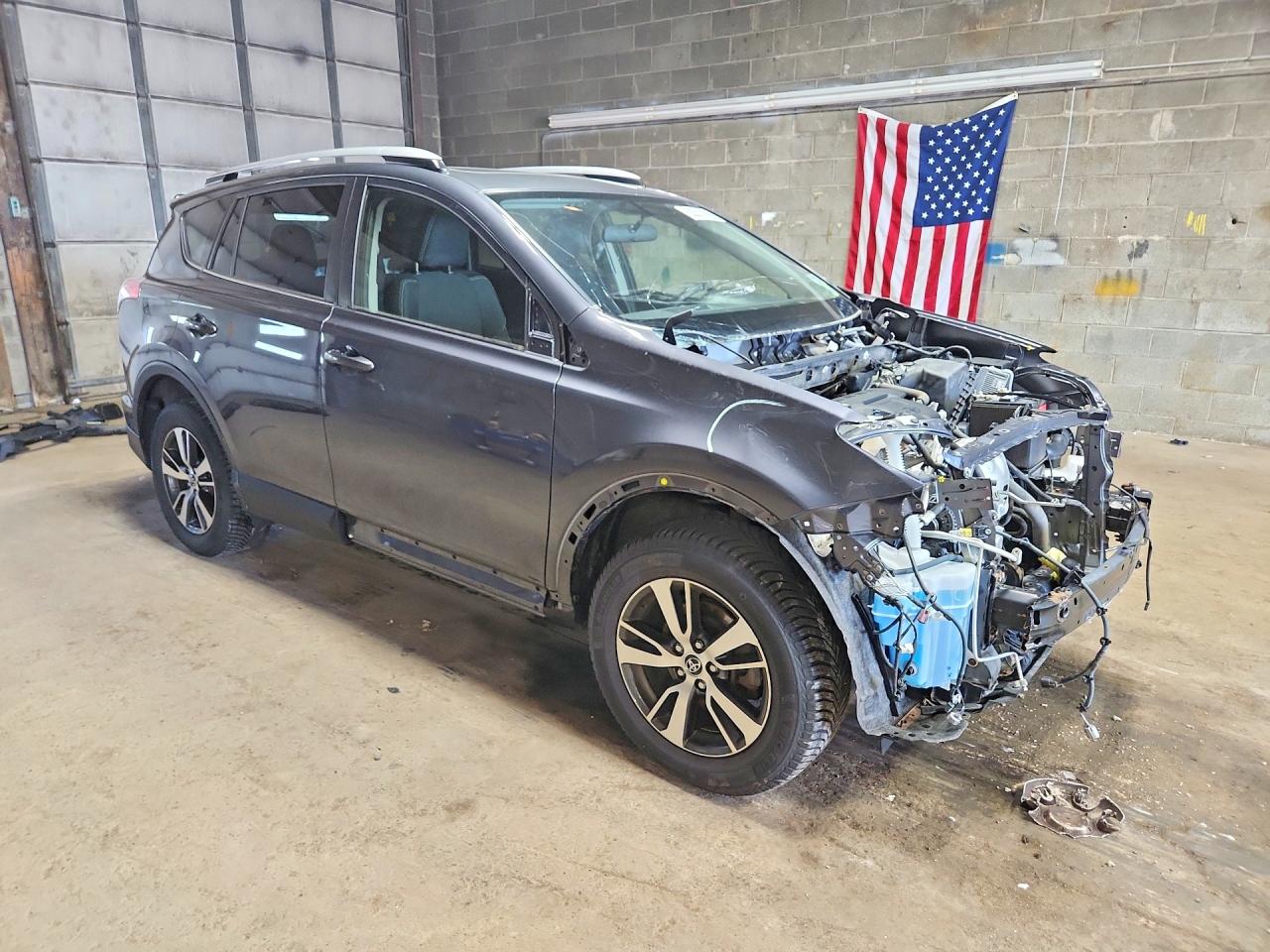 2016 TOYOTA RAV4 XLE — снимка 4