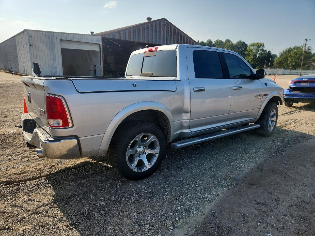 2015 RAM 1500 LARAMIE — снимка 3