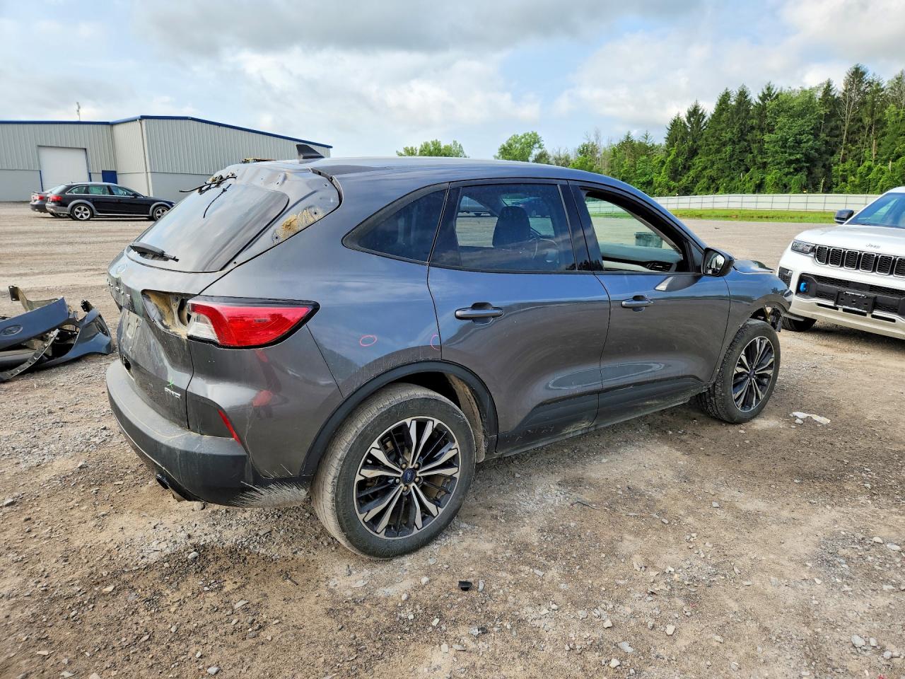 2021 FORD ESCAPE SE — снимка 3