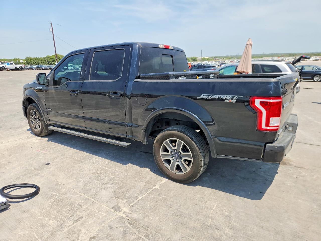 2016 FORD F150 XLT — снимка 2