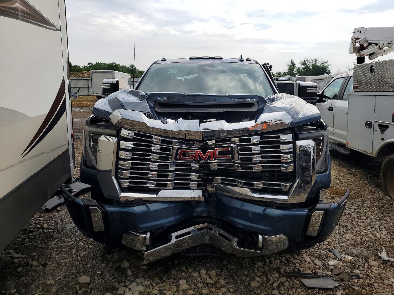 2025 GMC SIERRA K3500 DENALI — снимка 5