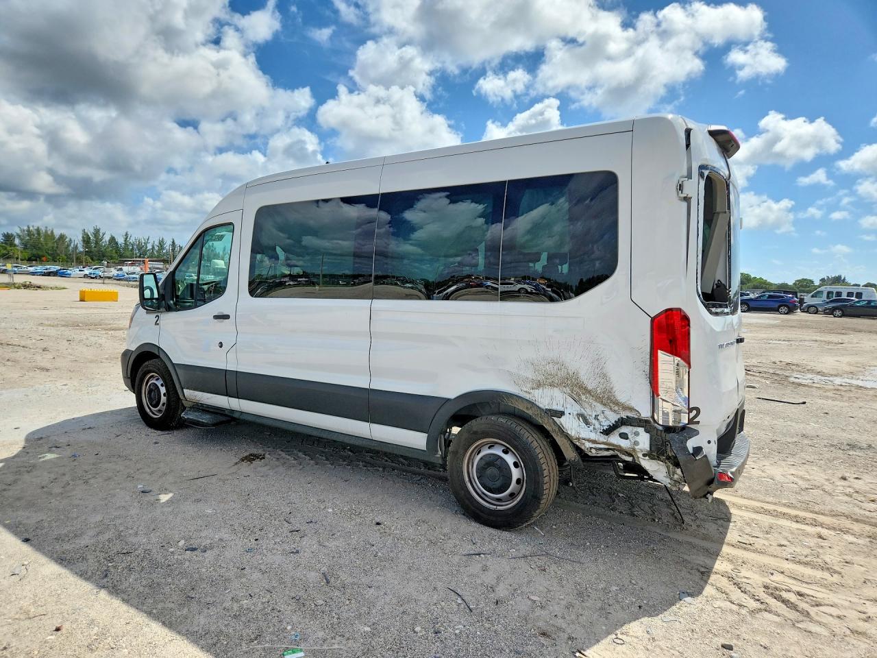 2025 FORD TRANSIT T-350 — снимка 2