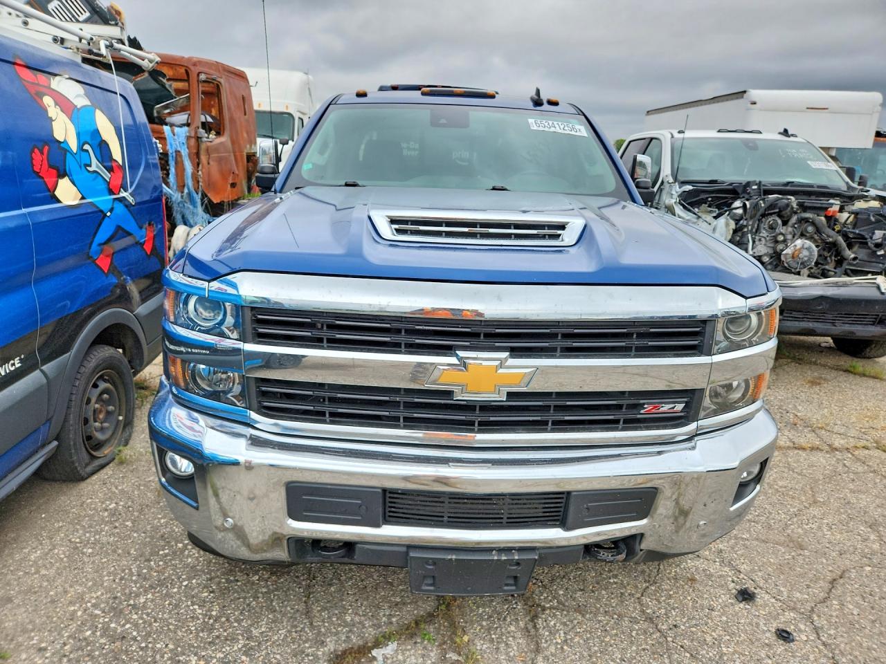 2017 CHEVROLET SILVERADO K2500 HEAVY DUTY LTZ — снимка 5