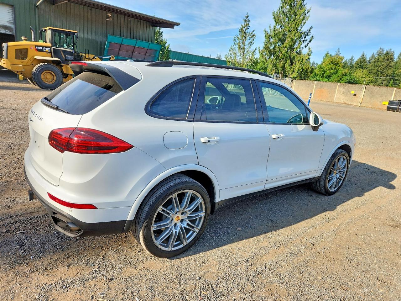2017 PORSCHE CAYENNE BASE/PLATINUM EDITION — снимка 3