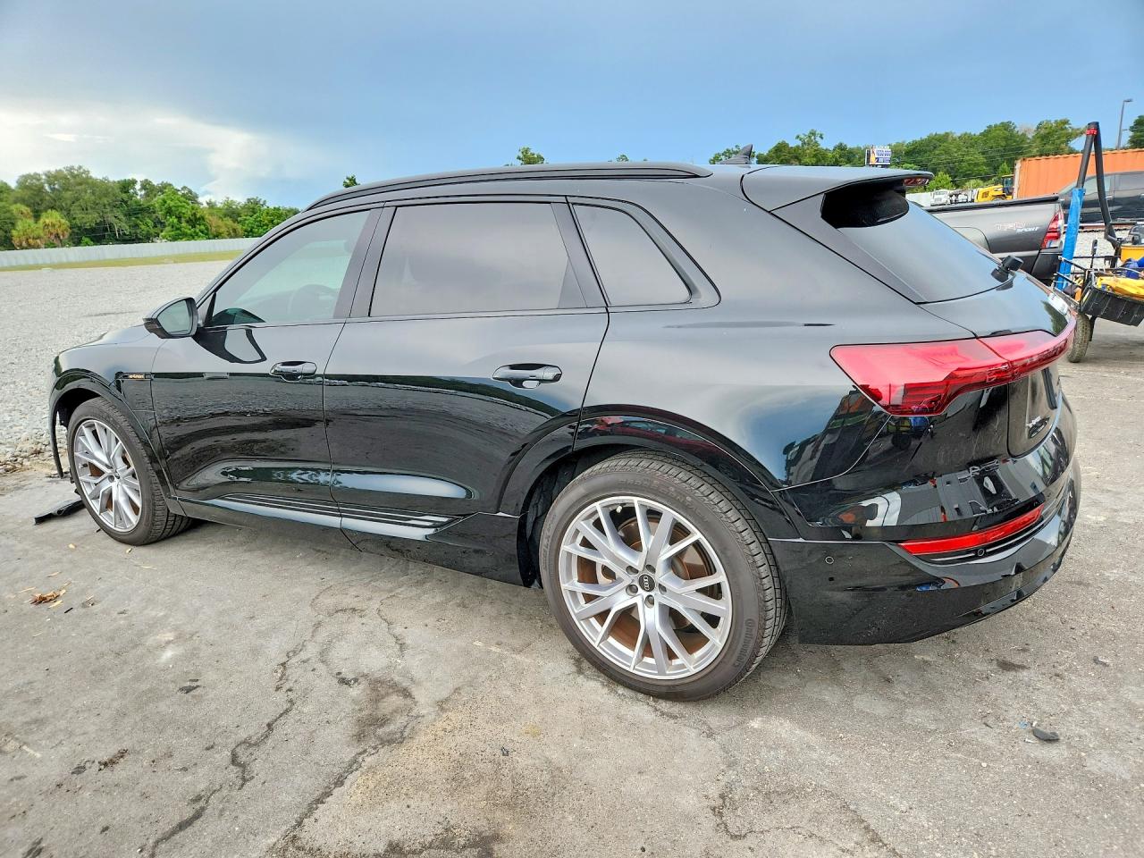 2021 AUDI E-TRON PRESTIGE — снимка 2