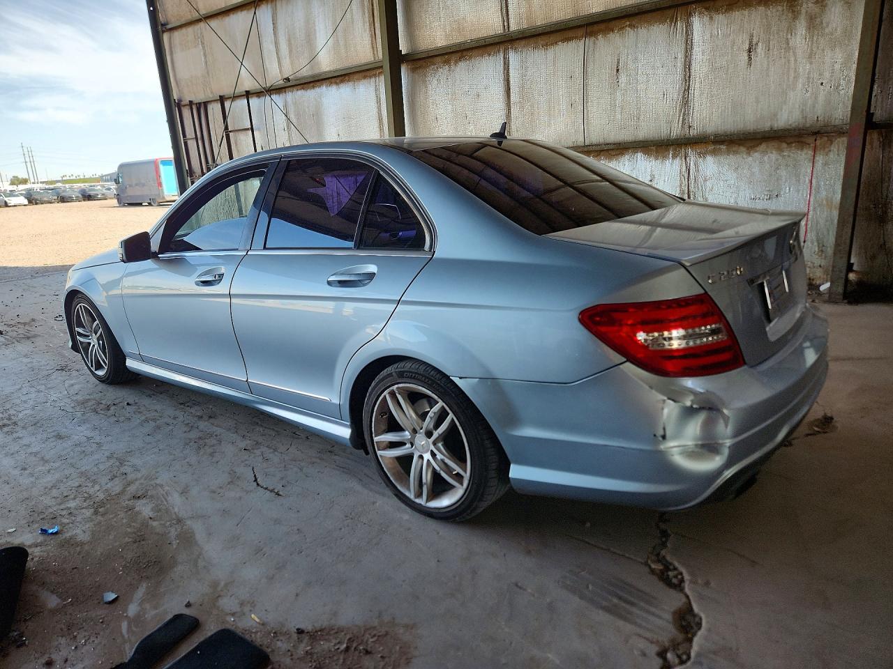 2013 MERCEDES-BENZ C 250 — снимка 2