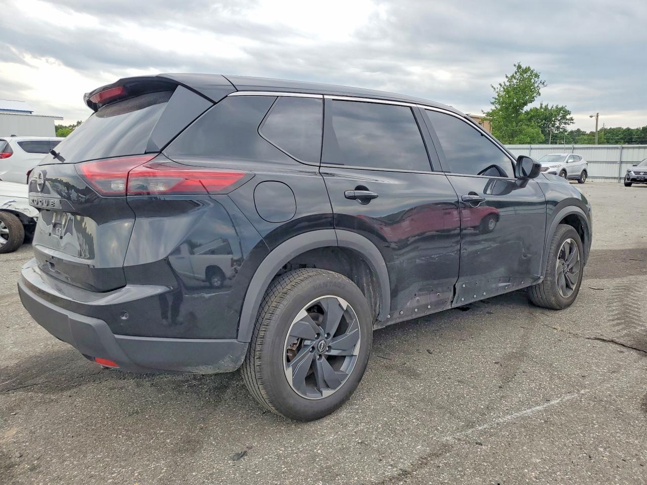 2025 NISSAN ROGUE SV — снимка 3