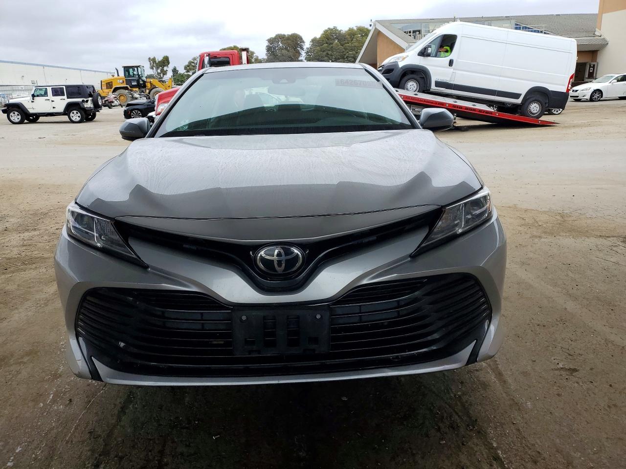 2018 TOYOTA CAMRY LE — снимка 5