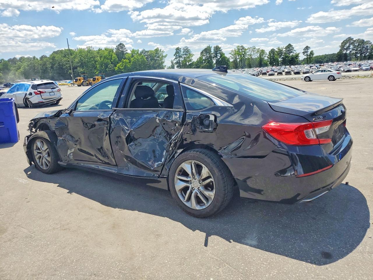 2018 HONDA ACCORD LX — снимка 2