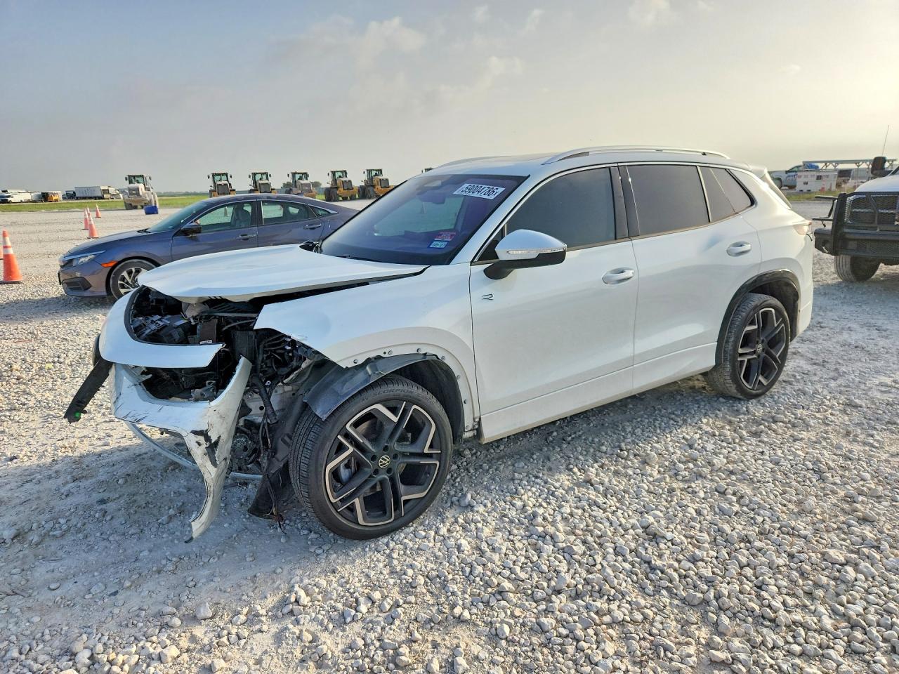 2025 VOLKSWAGEN TIGUAN SEL R-LINE BLACK